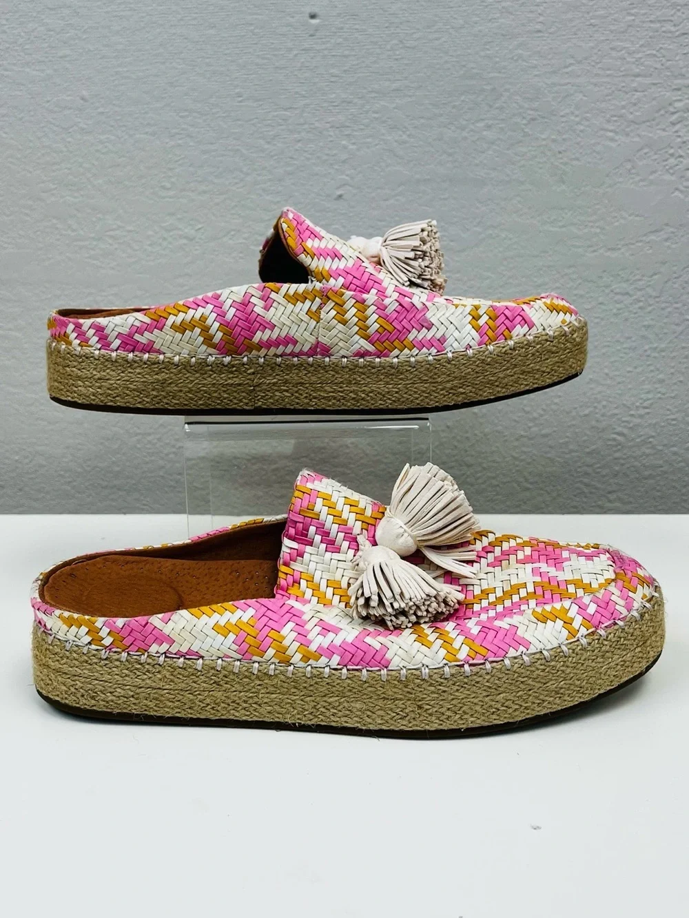 Gentle Souls by Kenneth Cole Women's Rory Espadrille Slide Flats - Size 10